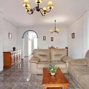Aptº Atalaya, Junto A La Playa Apartamento